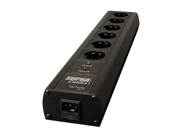 skjermet strømfordeler, sølvbelagt internkabling og overspenningsvern